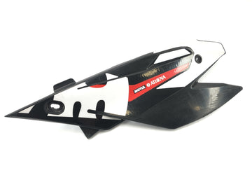 SWM SM 125 R [2018] - Preso na parte de trás do lado das peças de revestimento no conjunto esquerdo e direito - 0