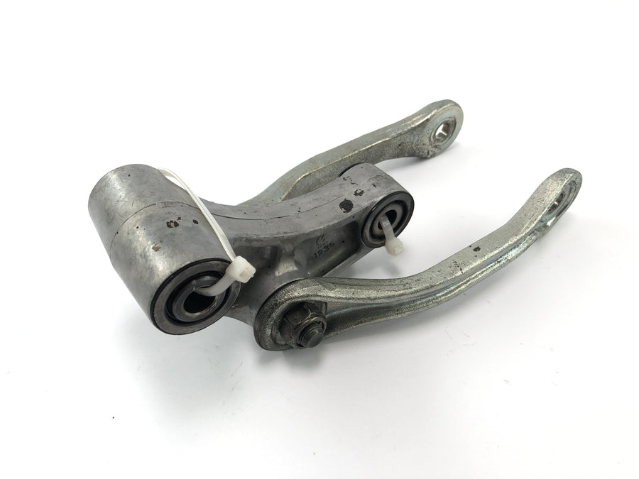 Kawasaki GPZ 1100 ZXT10E [1997] - Deflace Lever Spring Hindbone dietro il collegamento in bici
