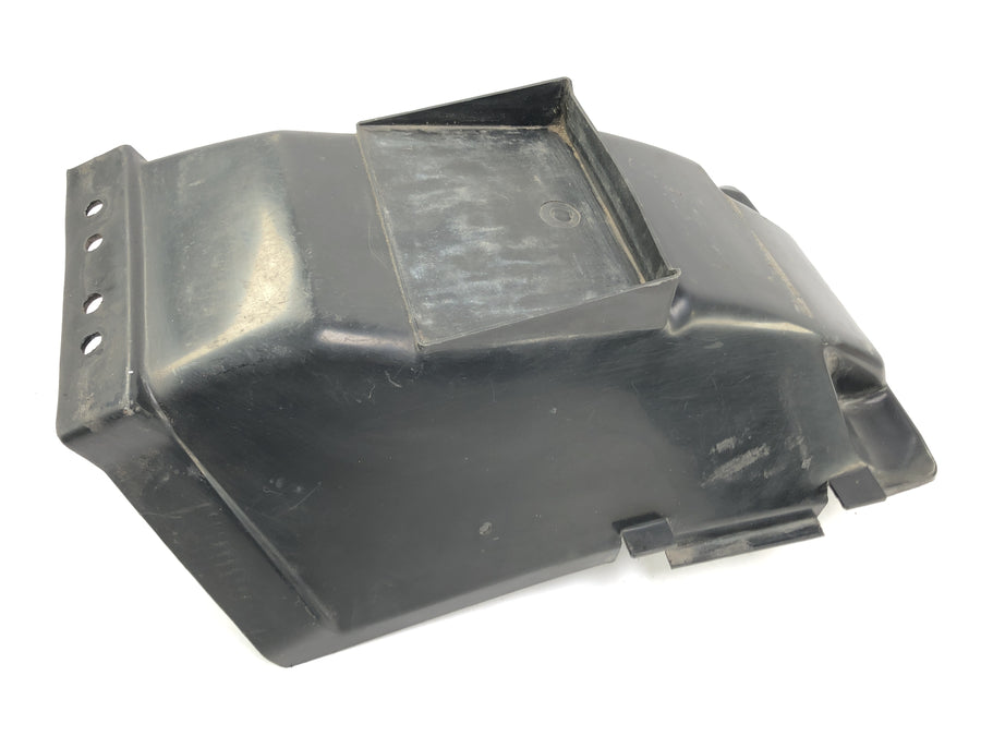 Kawasaki GPZ 1000 RX [1987] - Fender nas costas. Disfarce de revestimento interior