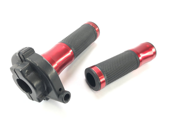 Honda NSR 125 JC22 [1998] - Gasgrand Handle Motorcycle Handle Cheanbar Rukojeť vpravo a levá sada