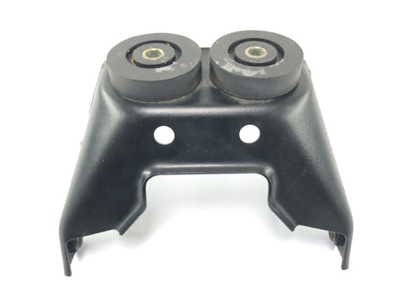 Triumph Daytona 900 T300 [1993] - Wspornik zbiornika Wspornikowe pokrywa gumowego wspornika