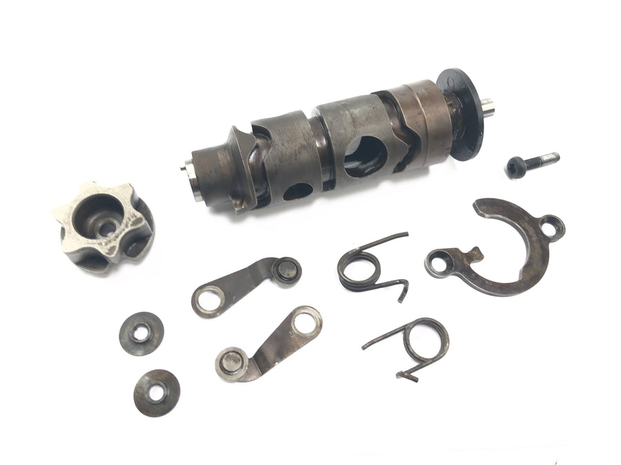 Triumph Thunderbird 900 T309RT [1995] - vaihteistorumpu, tähtisiirtomekanismi