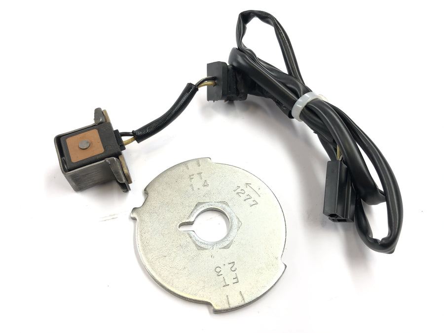 Kawasaki GPZ 1100 ZXT10E [1997] - Pulse provider Pickup Zündenbeler Zündi pulse provider