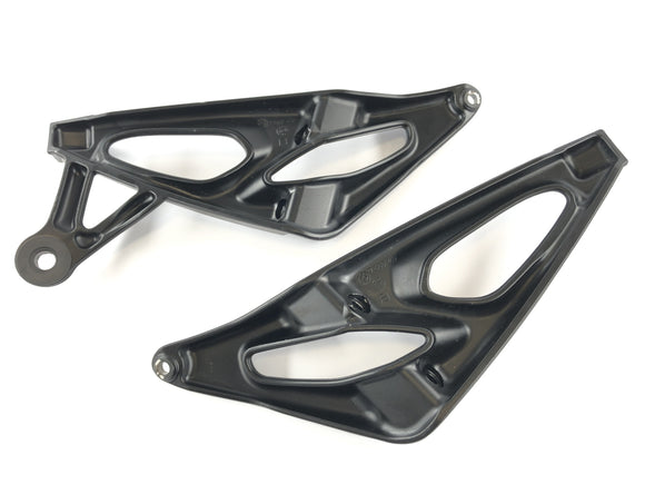 BMW K 1300 S K12S [2010]  - 左右套装的脚踏支架儿科砖