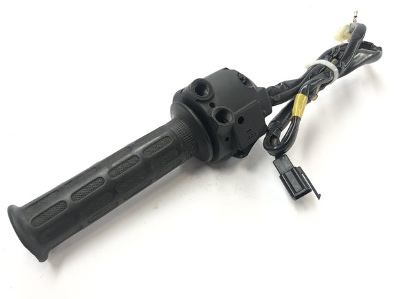 HONDA XBR 500 PC15 [1989] - interruptor do guidão de ajuste do guidão na alça do gás direito