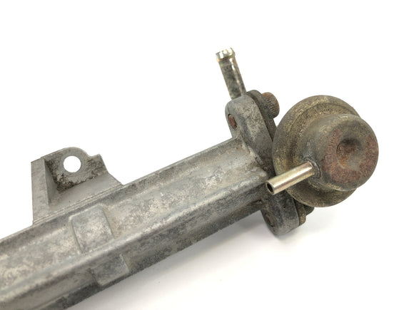 Yamaha GTS 1000 4FV [1997] - Brændstofskinne indsprøjtningsskinne med trykregulator