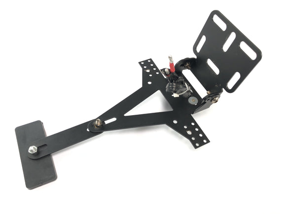 Benelli TNT 1130 [2009] - Uchwyt tablicy rejestracyjnej, wspornik mocowania tylnego reflektora