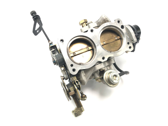 Aprilia RSV 1000 RP Mille [2001] - Injeksjonshus for gasshus