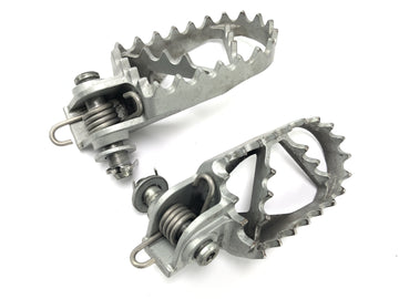 KTM 690 SM Prestige [2007] - Footrests Footrests kierowcy po lewej i prawej stronie - 0