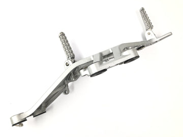 Ducati Monster M600 [1995] - Fußrastenanlage rechts Fußraste Fahrer Beifahrer - 0