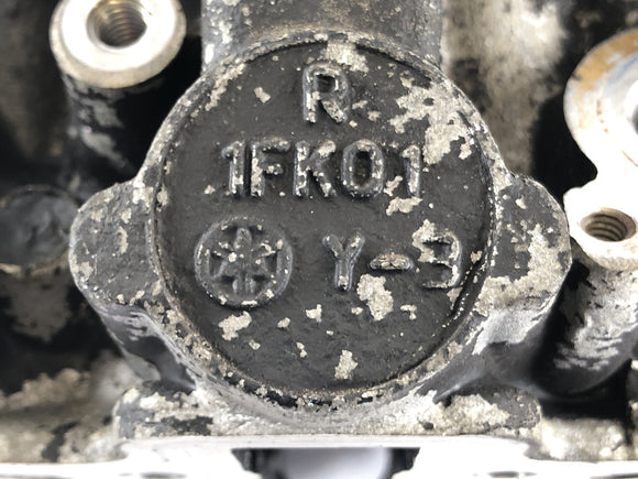 Yamaha v Max 1200 2We [1996]  - 后部的圆柱体头