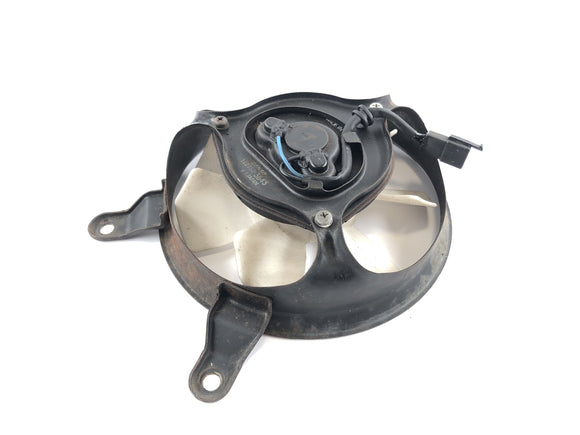 Triumph Speed ​​Triple 955i [1999] - køligere fan