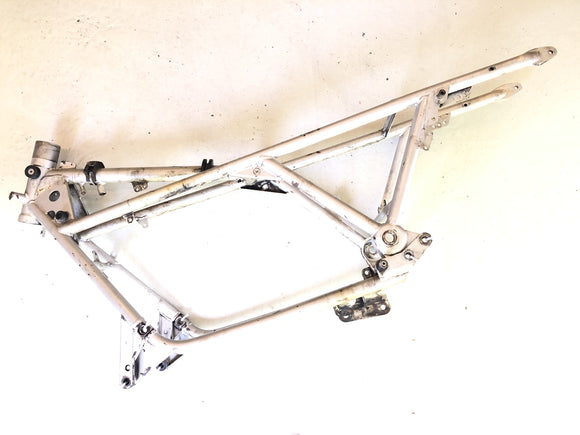 Moto Guzzi 850 Le Mans 3 VF [1986] - frame with papers