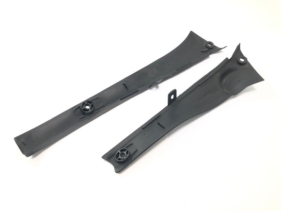 Aprilia RSV 1000 RP Mille [2001] - Innvendig panel øverst til venstre og høyre