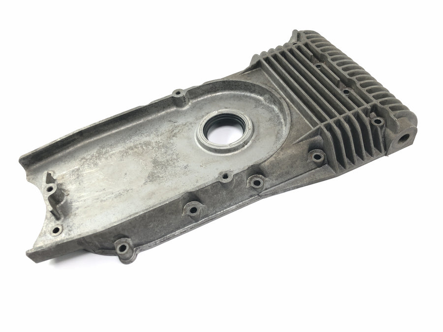 Moto Guzzi V7 Special [1971] — Передняя крышка крышки двигателя