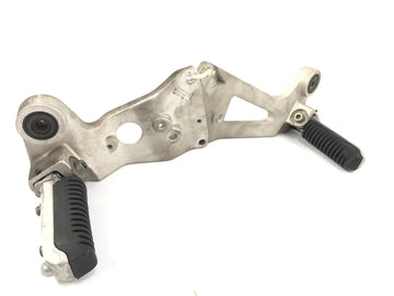 Suzuki GSX R 1100 GV73B [1990] - педиатрические подборы слева и справа с держателем