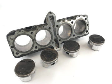 Suzuki Bandit 1200 Gv75a [1998] - Cilindro con pistoni