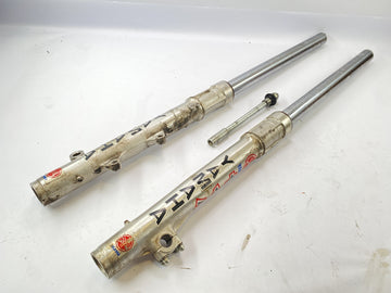 ヤマハXT 600 Zテネレ1VJ [1986]  - 軸付きフォークテレガベル