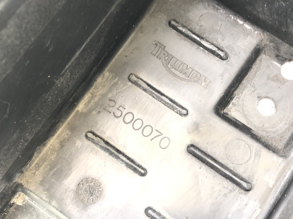 Triumph Thunderbird 900 T309RT [1996] - Аккумуляторная батарея аккумулятора