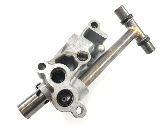 Honda XRV 750 Africa Twin RD04 [1990] - Ölpumpe mit Antriebsrad und Ölsieb