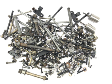 Triumph Daytona 900 T300 [1993] - Peças e parafusos residuais são pacote - 0