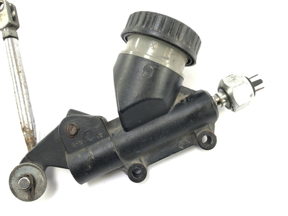 Ducati SL 600 Panth [1982] - Bomba de freio atrás