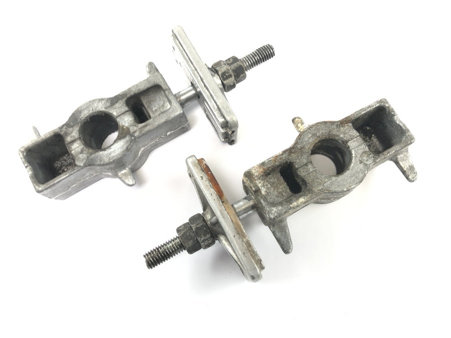 Honda FMX 650 RD12 [2006] - Chain tensioner chain adjuster rear wheel