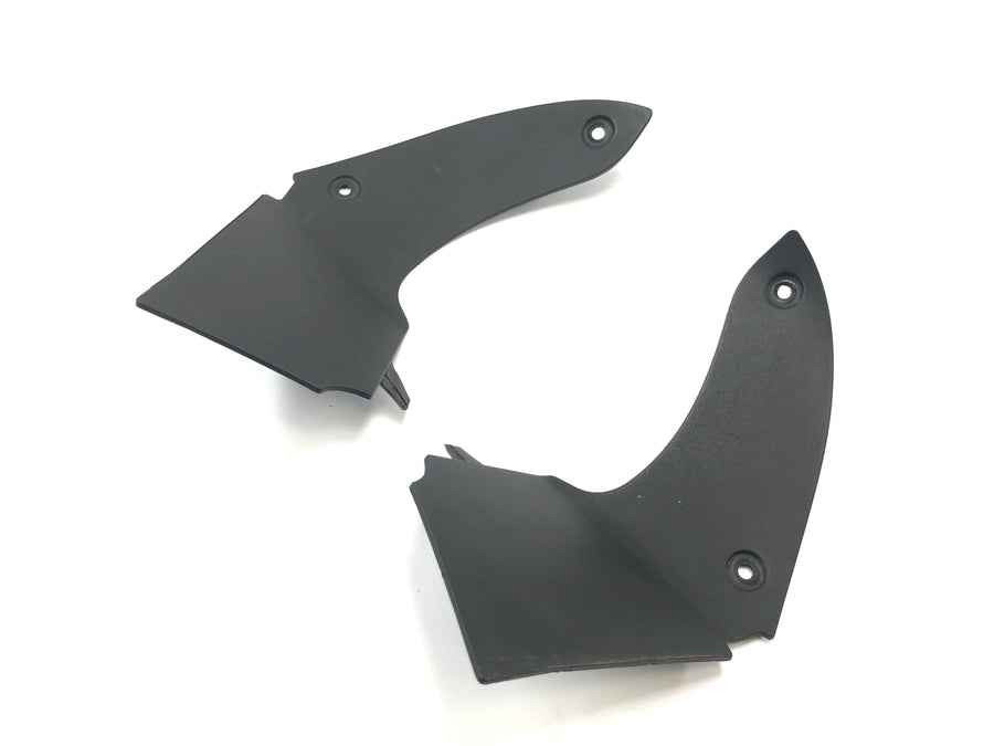 BMW K 1200 S K12S [2005] - Pannellatura interna del pozzetto Pannellatura interna del pozzetto