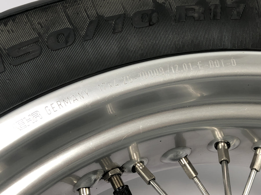 Triumph Tiger 955i 709EN [2003] - Ráfkové kolo zadního kola 4,25 x 17"