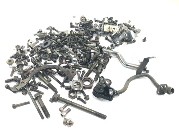 Yamaha MT 03 RM02 [2007] - Restteile und Schrauben Konvolut