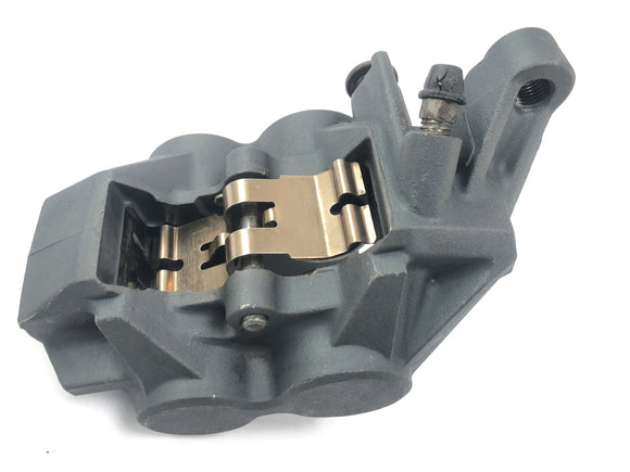 ヤマハYZF R1 RN01 [1998]  - 前面のブレーキキャリパーブレーキトング