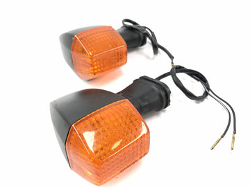 川崎GPZ 1100 ZXT10E [1997]  - フロントフラッシングライトインジケーターランプで信号を回転させる