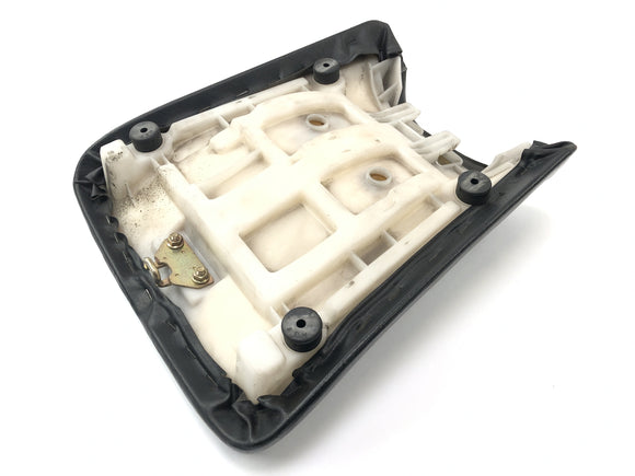 Yamaha TRX 800 4UN [1996] - Sædet med førersædet