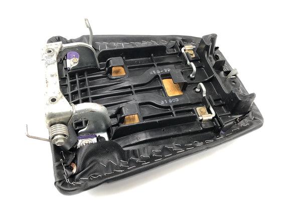 Honda CBR 900 RR SC28 [1994] - Polštář sedadla spolujezdce vzadu