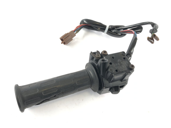 Yamaha RZ 250 R 29L [大约。 250 ypvs]  - 右燃气手柄上的车把配件车把开关