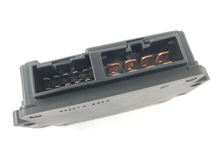 Kawasaki ZRX 1200 S ZRT20A [2002] - Fuse Box Fuse Box Junction Box
