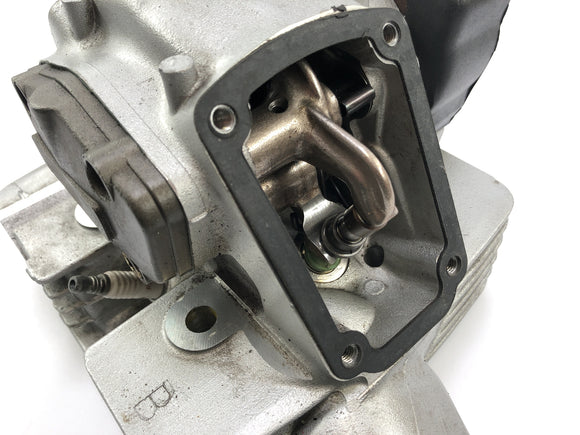 Ducati ST2 944 [1999] - Cylinder Head Standing