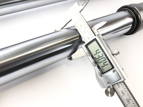 KTM LC4 640 EGS [2004] - Gabel Telegabel mit Achse