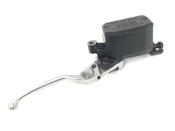 Moto Guzzi Stelvio 1200 4V [2009] - brake pump at the front with brake lever