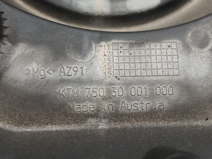 KTM Duke 690 A3 [2012] - koblingsdæksel motorafdækning højre