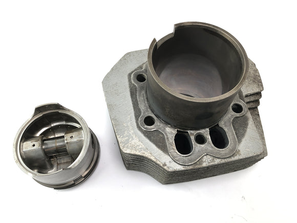 Moto Guzzi California III VY Integrale [1990] - цилиндр с комплектом правого поршня