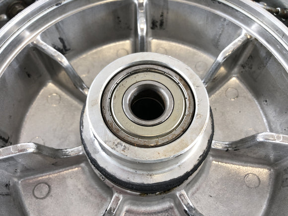 Kawasaki VN 1500 A [1995] - Rim Wheel trasero detrás de Takasago J 3.00 X15 Dunlop K425a 150 90 15