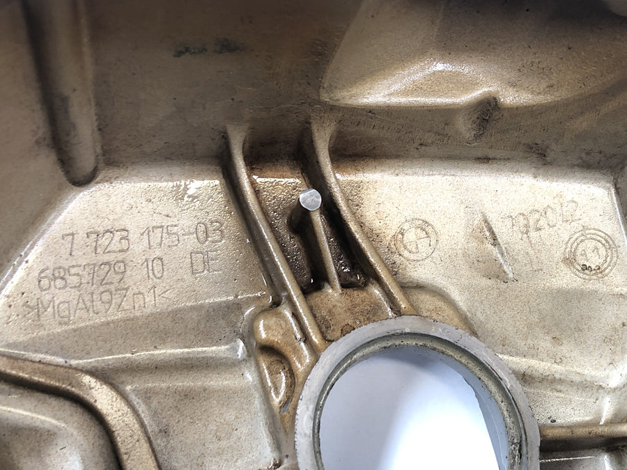 BMW R 1200 GS Adventure R12 [2012] - couvercle de soupape à gauche