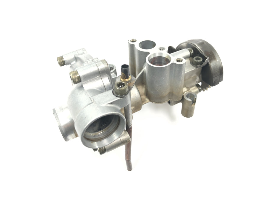 Yamaha YZF R1 RN04 [2001] - Wasserpumpe Kühlmittelpumpe Ölpumpe Pumpengehäuse