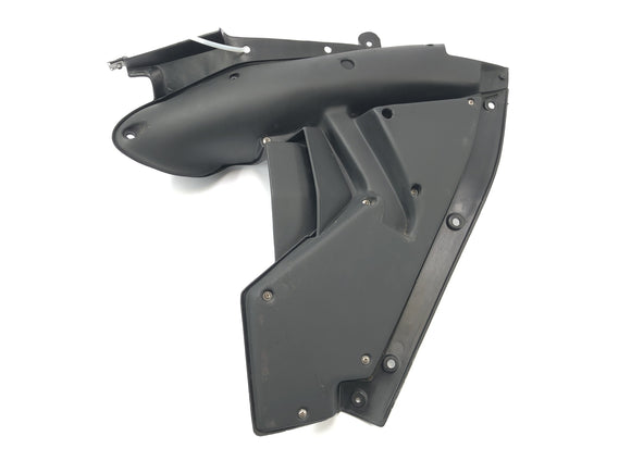 Aprilia RST 1000 Futura [2002] - Couverture du logement du filtre à air droit