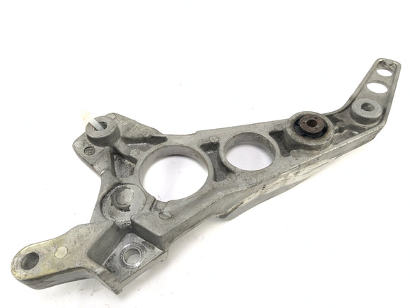 Yamaha Rd 350 YPVS 31K [1984]  - 右側のフットレストホルダー