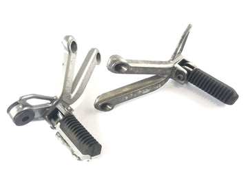 スズキGSF 1200 S Bandit WVA9 [2003]  - 左右のフットレストにホルダーを備えた小児のフットレスト - 0