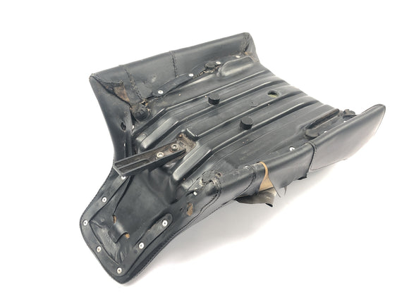 BMW R 100 GS 247E [1991] - 驾驶员座椅摩托车座椅单座内饰损坏