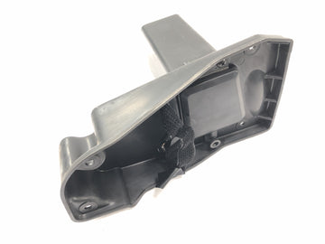 川崎VN 1500クラシックVNT50D [2001]  - ツールコンパートメントStaufach