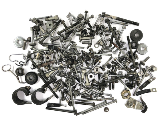 Kawasaki Zephyr 750 ZR750C [1994] - Restteile und Schrauben Konvolut